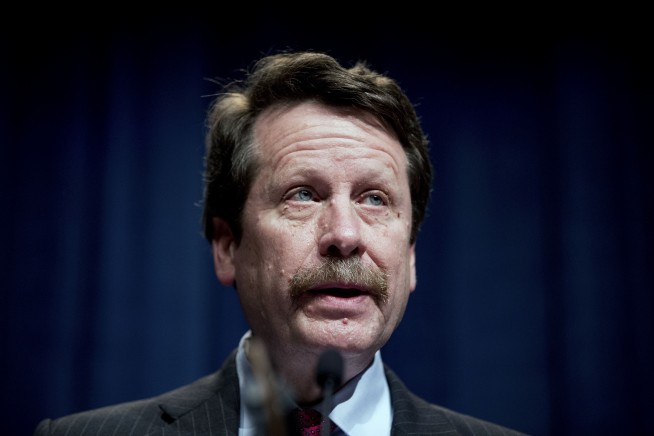 Biden picks ex-FDA chief Robert Califf to again lead agency