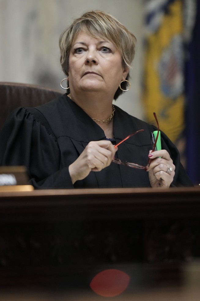 Wisconsin GOP threatens to impeach justice over donations, but conservatives also took party cash