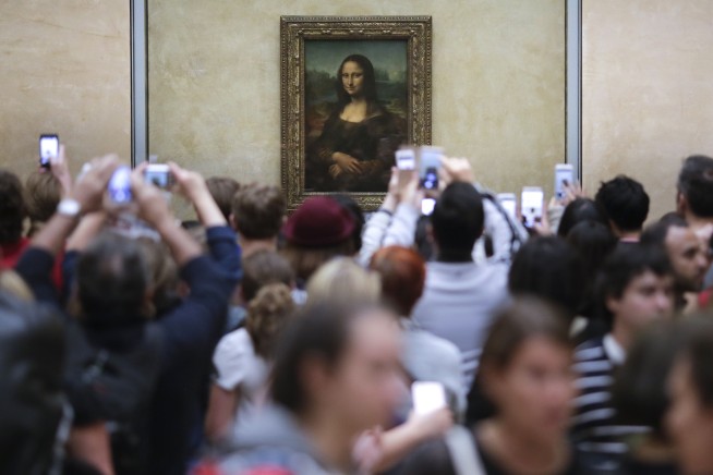 Italy livid about deal to loan Leonardo works to Louvre