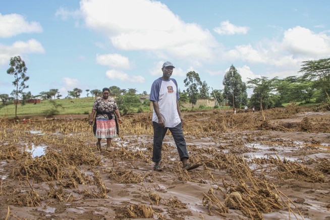 At least 45 people die in western Kenya as floodwaters sweep away houses and cars