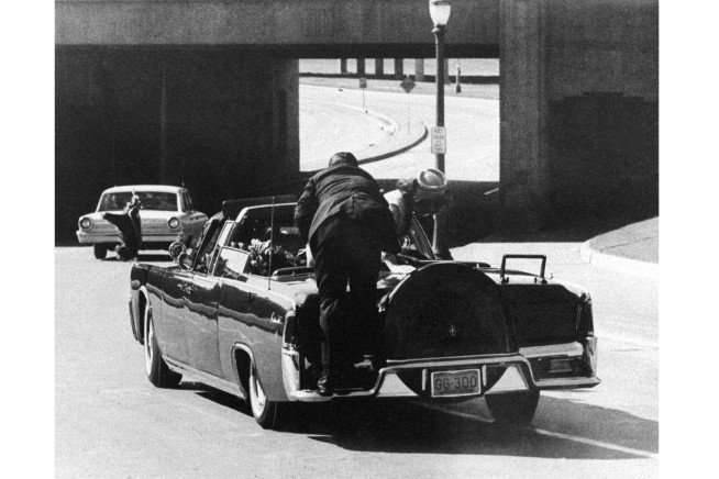 Clint Hill, Secret Service agent who leaped onto JFK's car after the president was shot, dies at 93