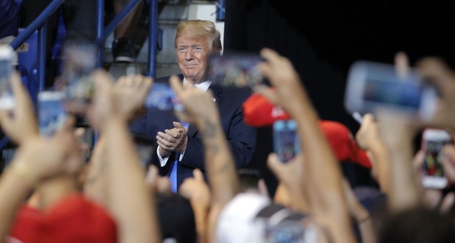 US wants ACLU to take lead on reuniting separated families