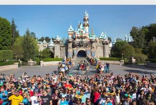 Guy Visits All 13 Disney Parks, Turns 'Disneyphile'