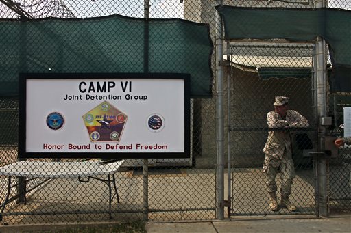 US Releases 6 From Gitmo; 136 Remain