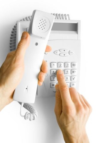 Fugitive Calls In Threat, Forgets to Turn Off Caller ID