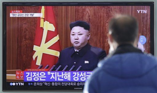 Kim Jong Un's Eyebrows Are Shrinking