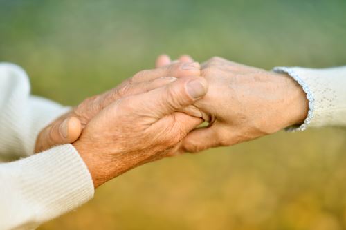 Couple Married 69 Years Dies 8 Hours Apart
