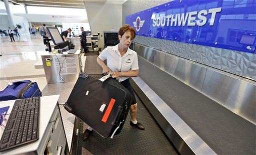 Man Bashed by Falling Bag Sues Southwest for $49K