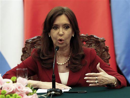 Argentine President Mocks Chinese Accent