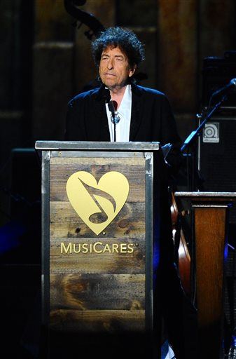 Rock's Rare Moment: Bob Dylan Gives a Speech