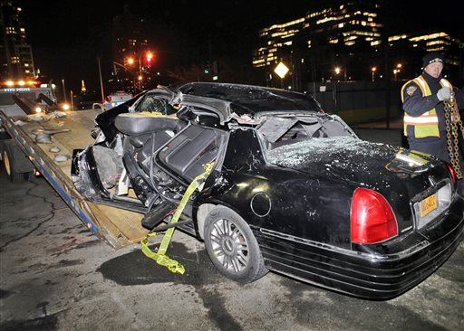 Bob Simon Wasn't Wearing Seat Belt in Fatal Crash