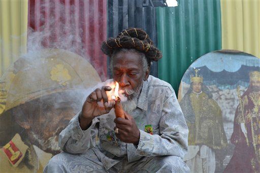 In Jamaica, a Little Pot Now No Crime