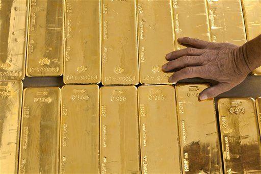 N. Korea Diplomat Busted at Airport With $1.4M—in Gold