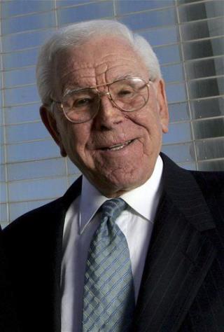 Crystal Cathedral Megachurch Founder Dead at 88