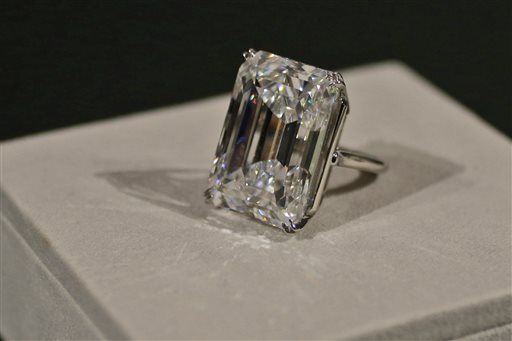 'Perfect' 100-Carat White Diamond Sells for $22M