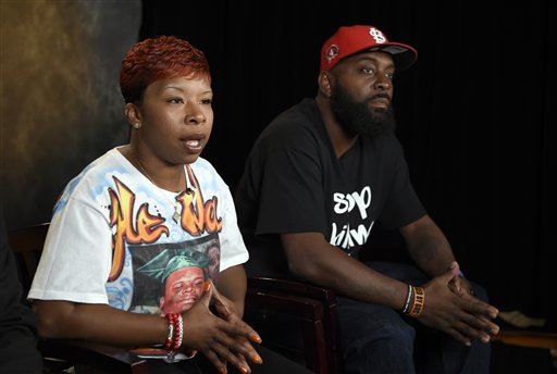 Michael Brown's Parents Suing Ferguson