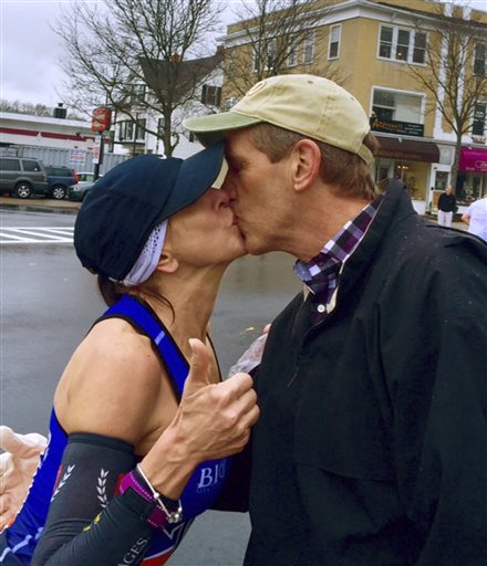 Boston Runner Looking for Man She Kissed on a Dare