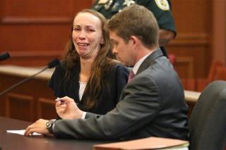 Mom Tearfully Agrees in Court to Son's Circumcision