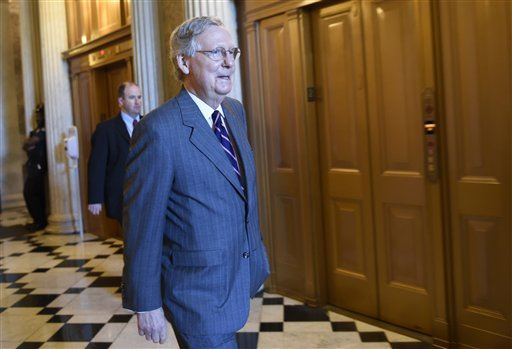 Obama, McConnell Get Big Win on Fast-Track Deal