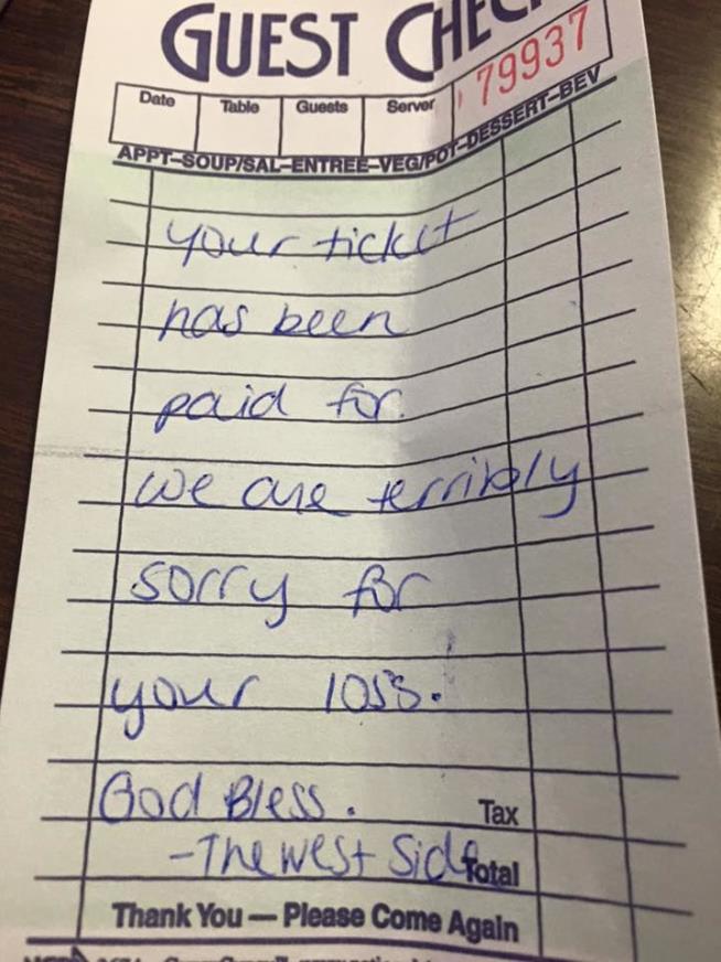 Cafe's Act of Kindness for Grieving Parents Goes Viral