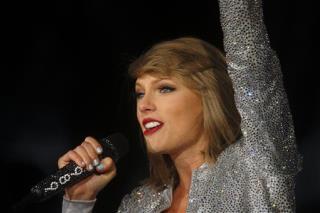 Apple Bows Down to Swift: We'll Pay Artists