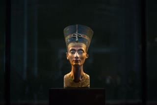 Have Queen Nefertiti's Remains Been Found?