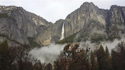 Lucky Tourist Survives Scary Yosemite Plunge