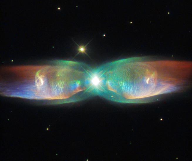Hubble Spots 'Butterfly' 2K Light-Years Away