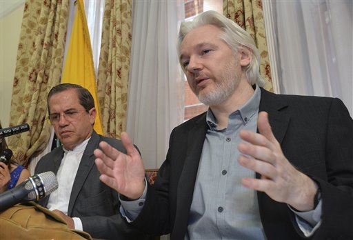 Assange's Embassy Escape Plans Revealed
