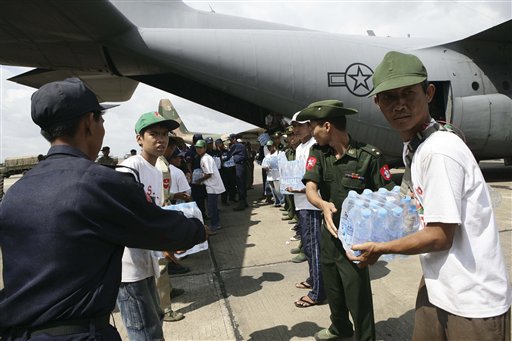 US Aid Plane Lands in Burma