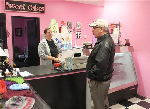 Bakery Owners Won't Pay Gay Couple $135K for Cake Refusal