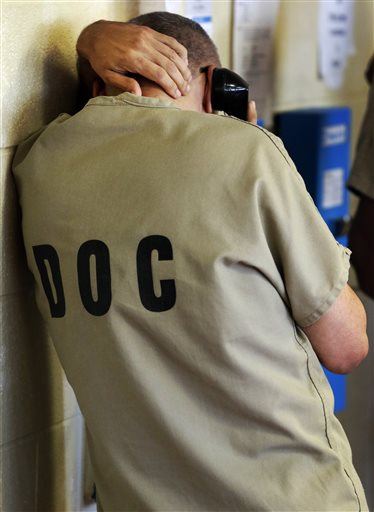 FCC Votes to Stop Phone Providers From Gouging Inmates