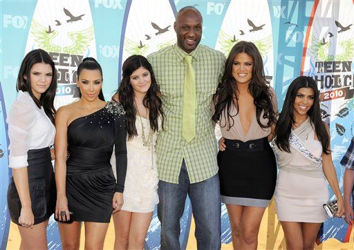 How Khloe's Family Feels About Reunion With Lamar