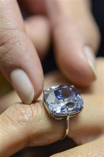 Man Buys World's Most Expensive Gem for Daughter, 7