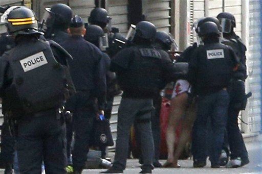 2 Suspects Killed in Paris Raid