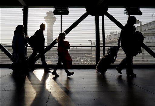 Workers Plan Strikes at 7 Busy US Airports