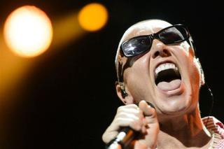 Sinead O'Connor Leaves Suicidal Facebook Note