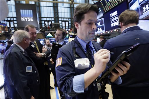 In Late Burst, Dow Gains 103