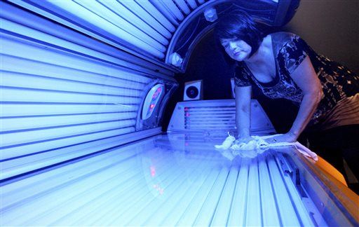 FDA Proposal: Under 18? No More Tanning Beds
