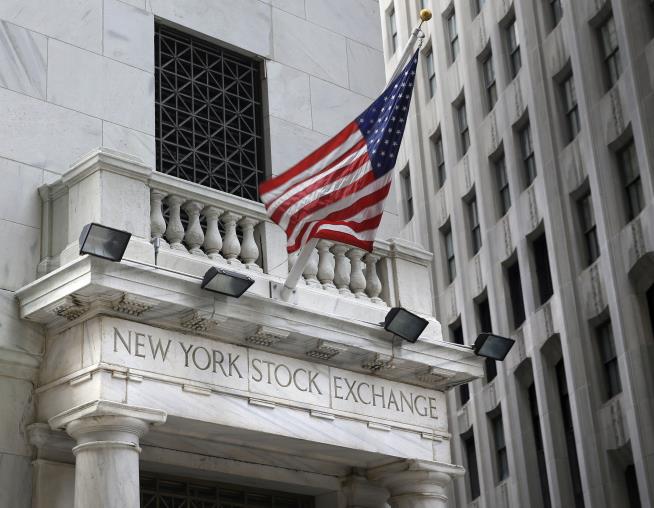 Stocks Rebound as US Confidence Improves