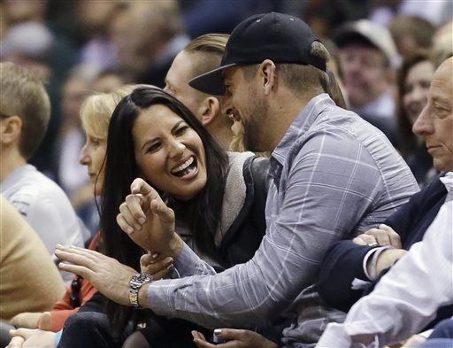 Olivia Munn Refutes 'Engagement'— With Her Mom