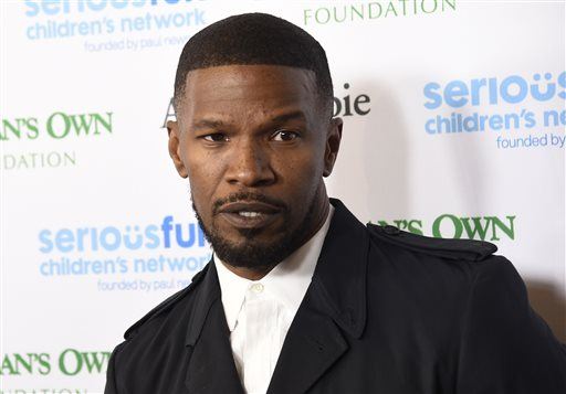 Jamie Foxx Pulls Action Hero Move in Real Life