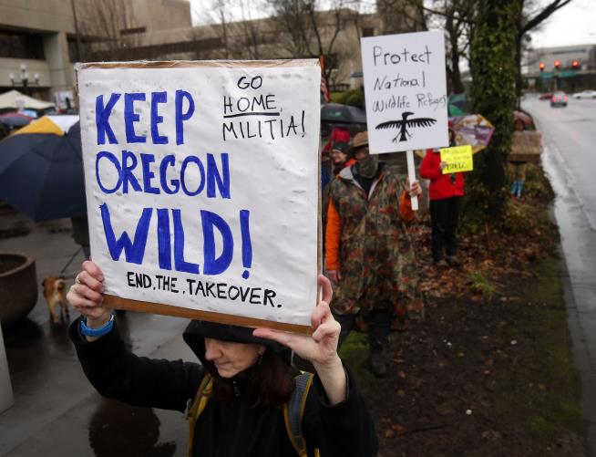 Oregon Gov: Time for Feds to End Occupation