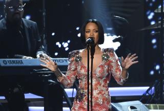 Why Rihanna Really Bailed on the Grammys
