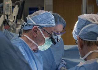 Surgeons Perform Nation's First Uterus Transplant