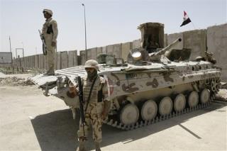 Iraqi Army Rolls Into Sadr City