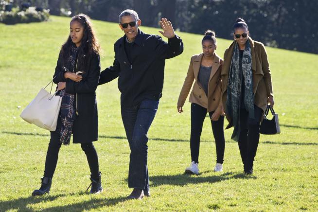 Obama Lets Slip Family's Post-Presidency Plans