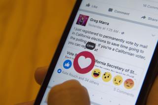 Study: Frequent Social Media Users More Likely to Be Depressed