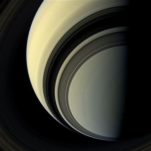 Study: Saturn's Rings, Moons Are Younger Than Dinosaurs