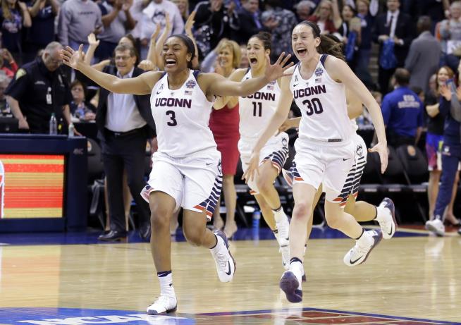 UConn Wins 4th Straight Title